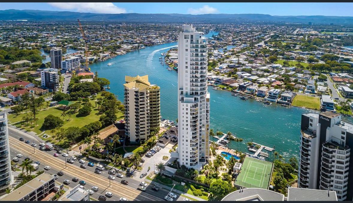 The Pinnacle Apartments Gold Coast Kültér fotó